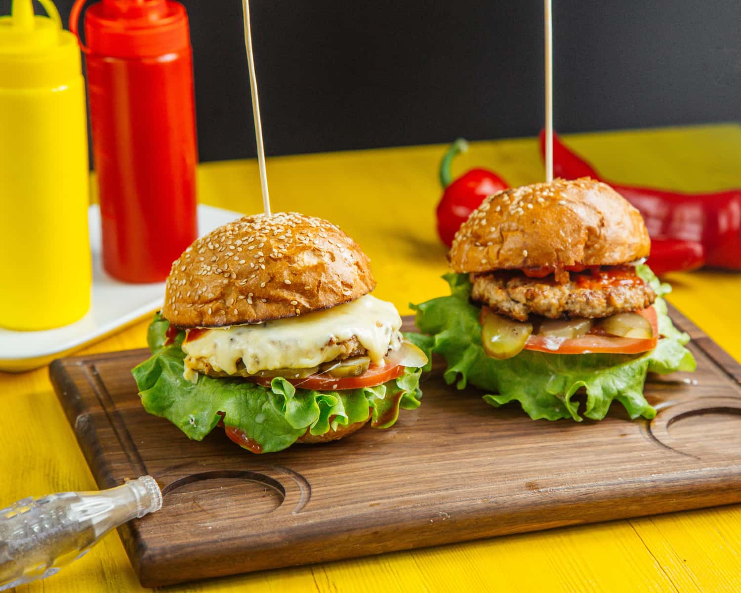 Binge Eat Kaw Kaw Burger in Southeast Group Tours