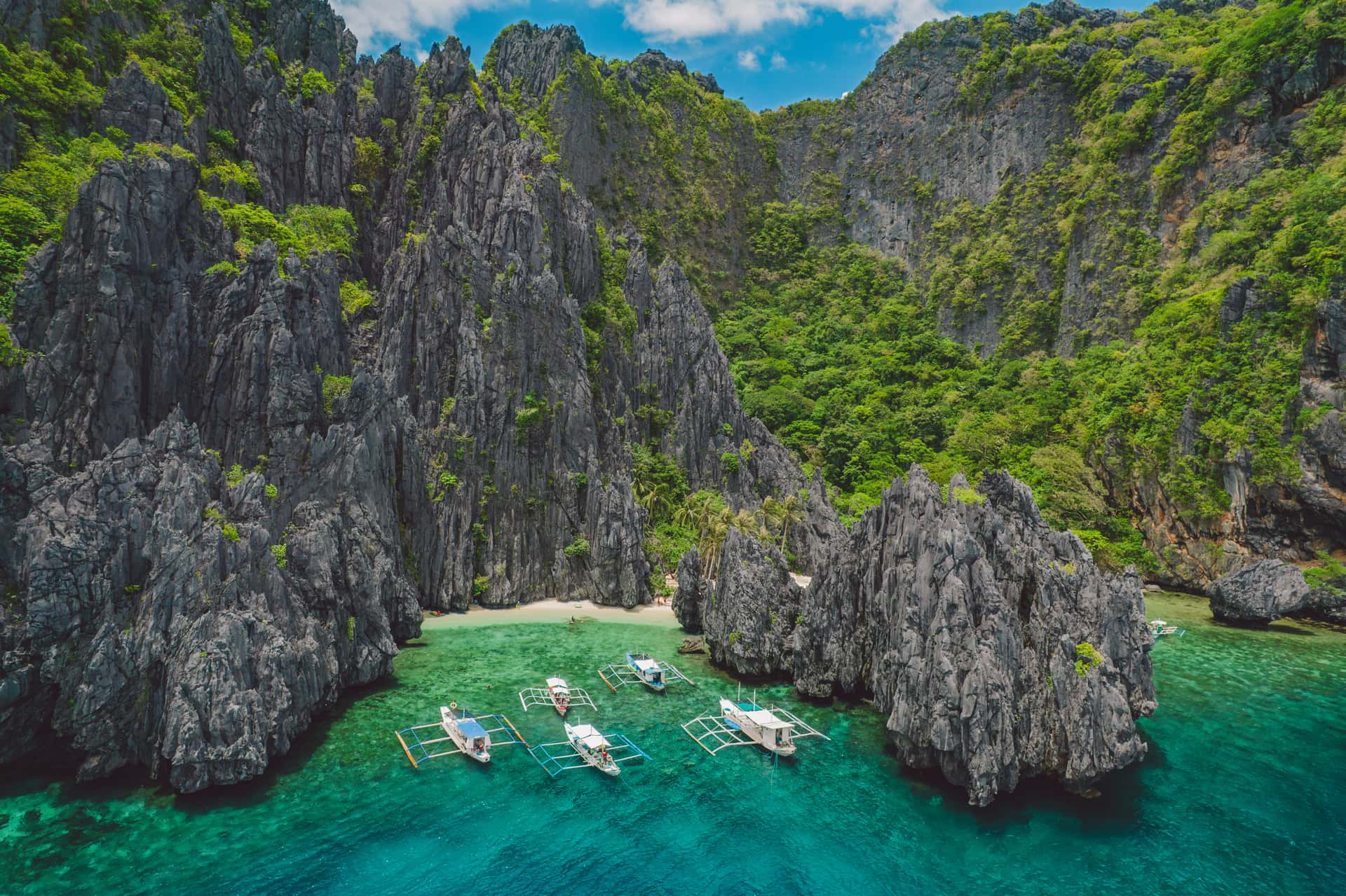El Nido Island Hopping Tour in Philippines Honeymoon Packages