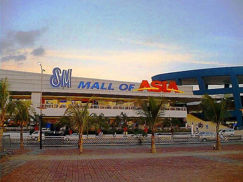 Shop Local at Manila in Philippines Honeymoon Packages
