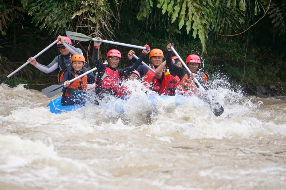 Try White water rafting in Southeast Group Tours