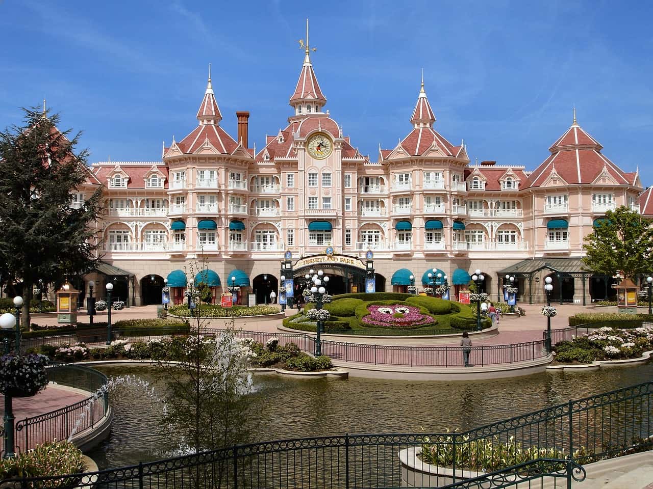 Disneyland in Kerala Honeymoon Packages