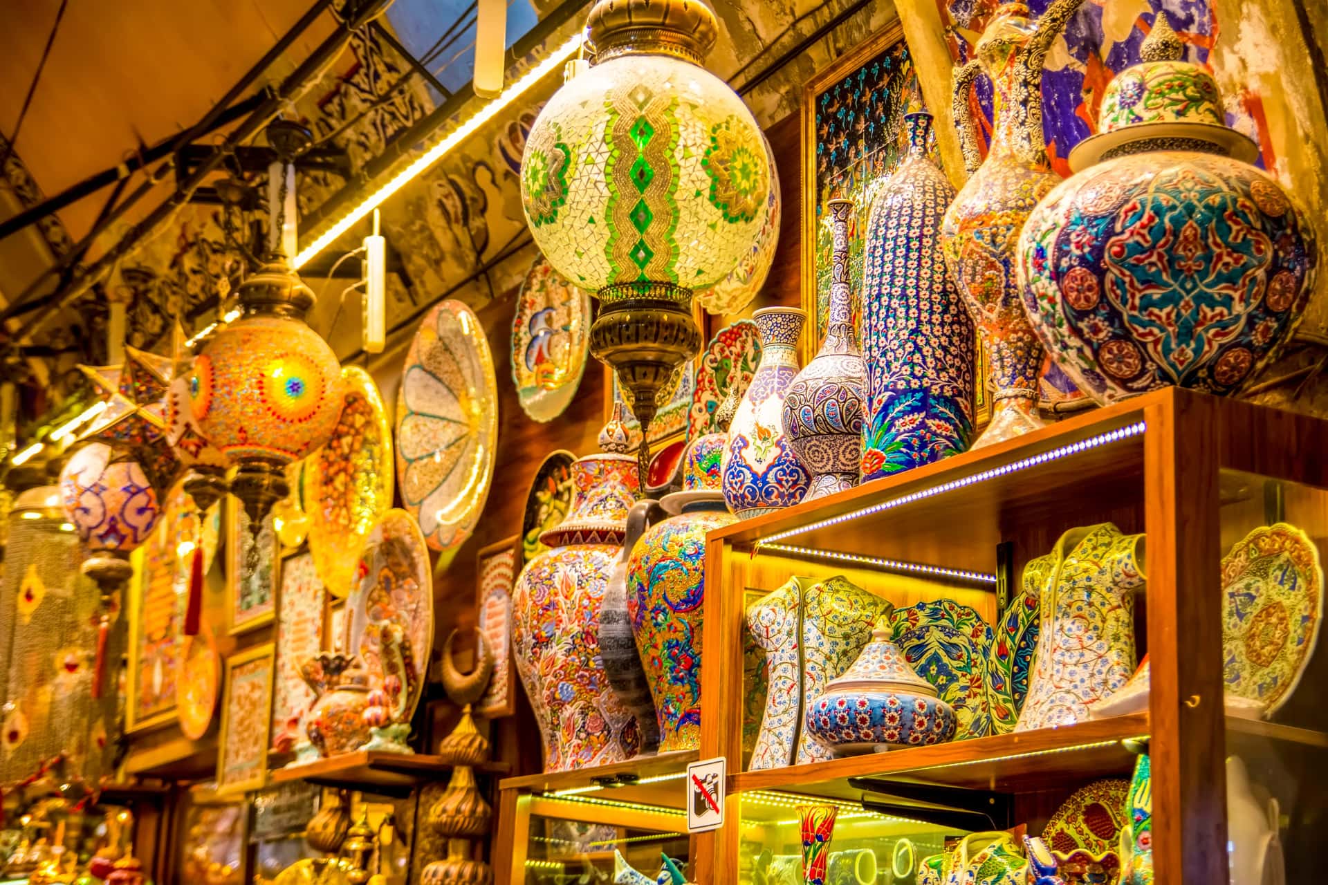 Free Time For Shopping At Grand Bazaar in Greece - Turkey