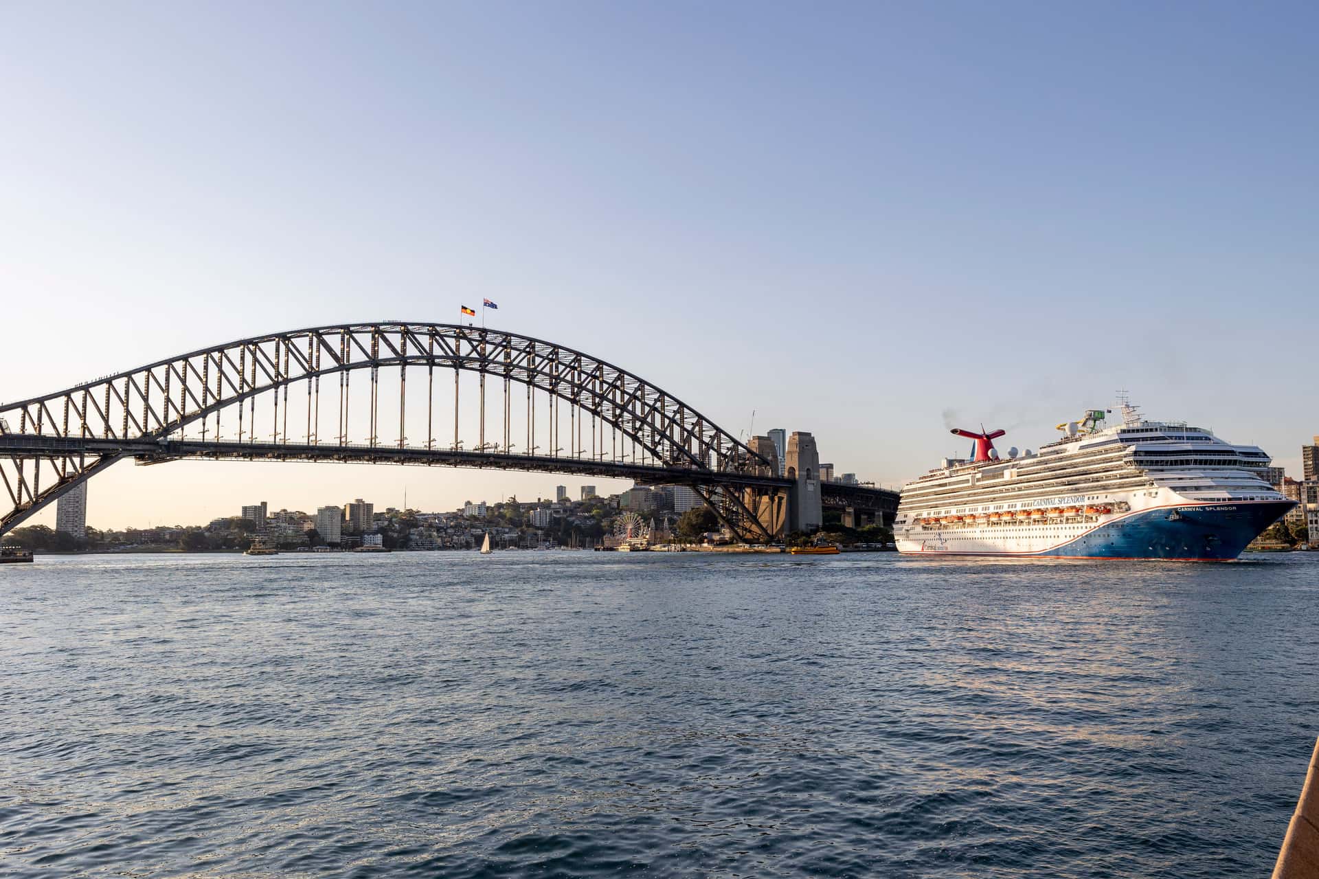 Sydney Harbour Cruise in Australia Honeymoon Packages