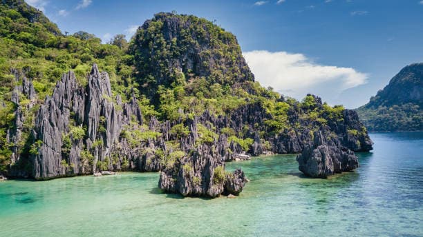 Cadlao Lagoon